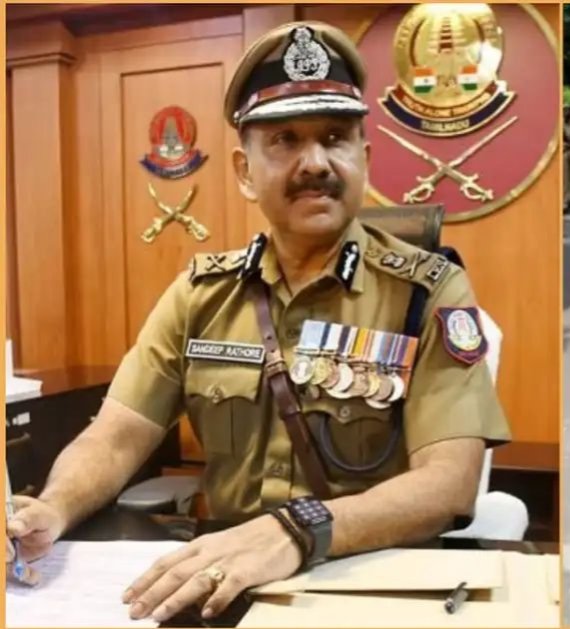 காவல்துறையினர் யாரும் விடுப்பு எடுக்கக் கூடாது டிஜிபி அதிரடி உத்தரவு. போலீசார் அதிர்ச்சி.