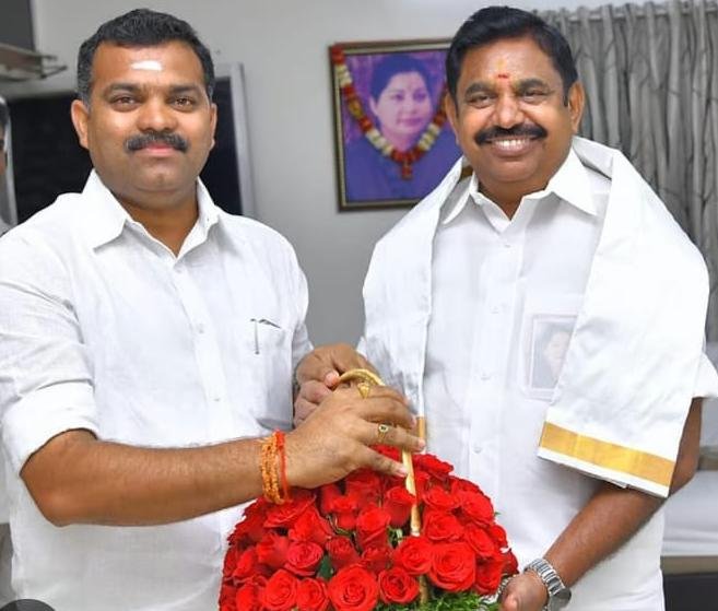 திருச்சி அதிமுக மாநகர் மாவட்ட செயலாளராக ஆவின் கார்த்திகேயன் நியமனம் .
