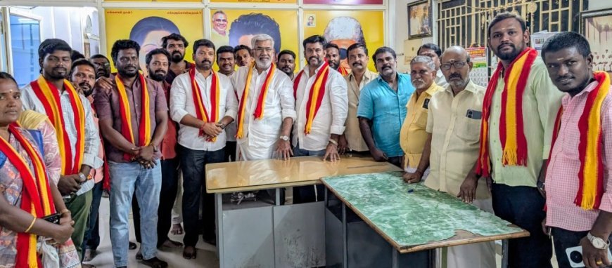 திருச்சி மாநகர அதிமுகவில்  பெரிய வெற்று இடத்தை ஏற்படுத்தி உள்ள பகுதி செயலாளர் சிந்தை முத்துக்குமார்